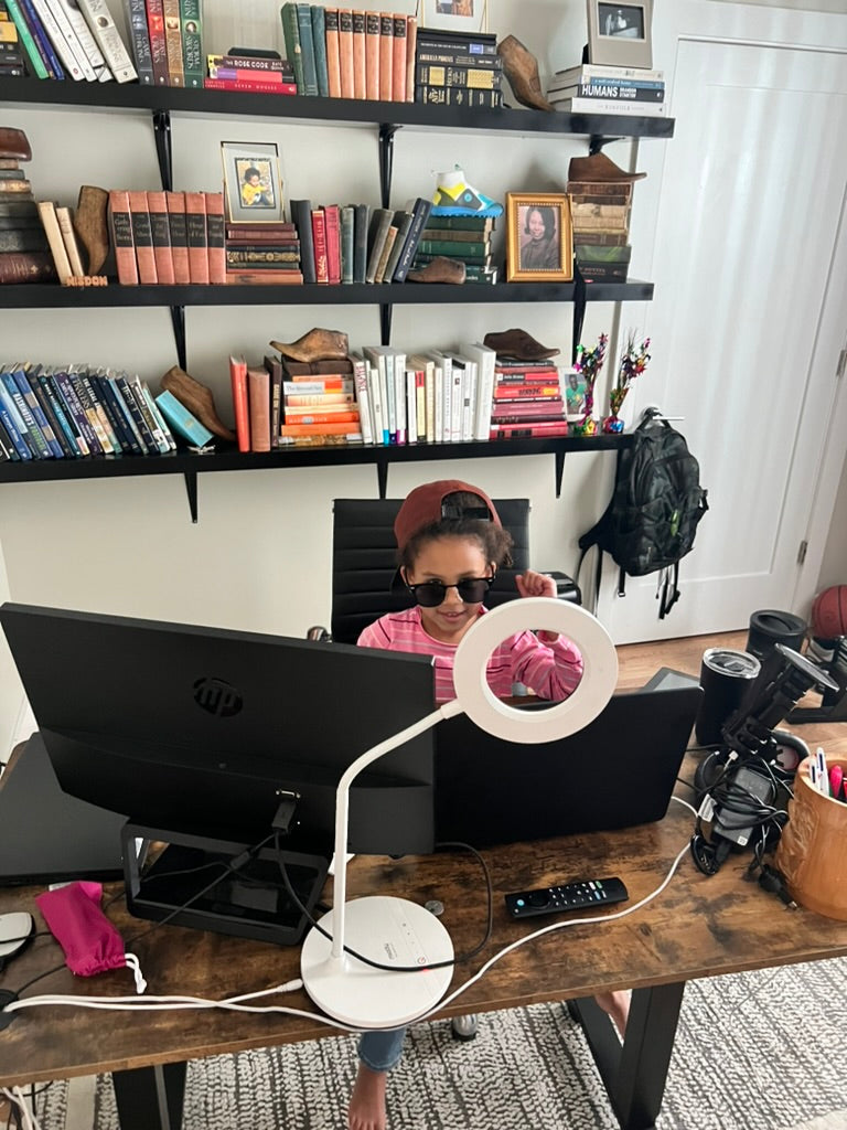 How two first-time founders with no footwear experience got a shoe made - (Part 1: Finding a designer).